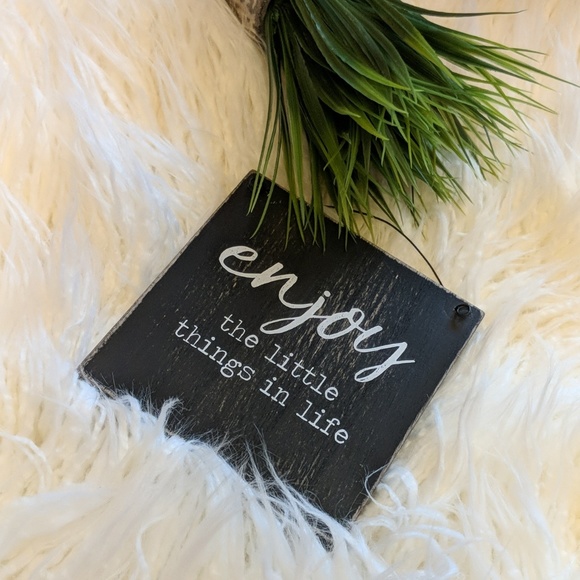 **Life Decor** - Picture 5 of 8